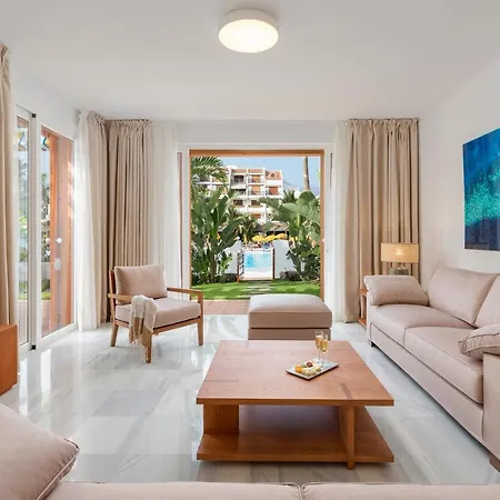 Parque Santiago Iii Official Appart hôtel 3*