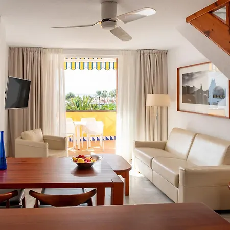 Parque Santiago Iii Official Aparthotel 3*