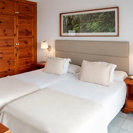 Aparthotel Parque Santiago Iii Official 3*