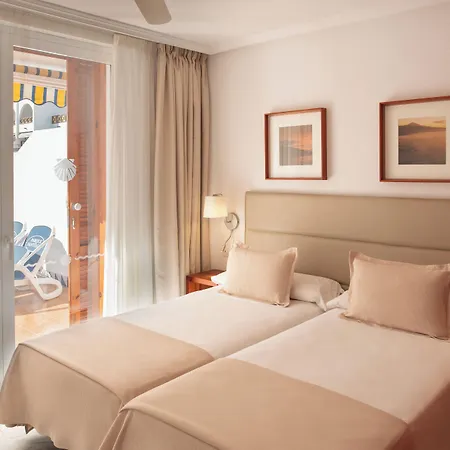 Parque Santiago Iii Official Aparthotel