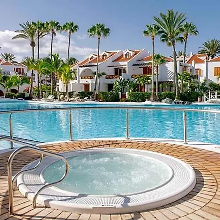 Parque Santiago Iii Official 3*