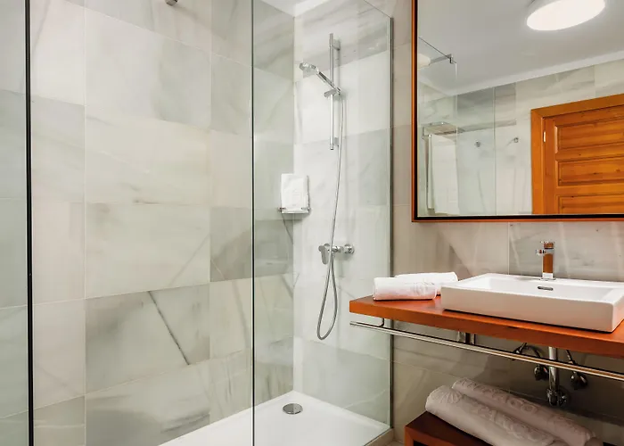 Parque Santiago Iii Official 3*