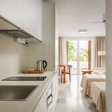 Apartmanhotel Parque Santiago Iii Official 3*